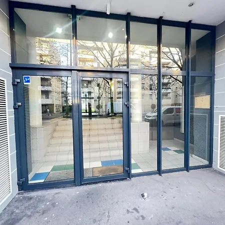 Cosy Stade De France Cdg Airport * Saint-Denis (Seine-Saint-Denis)